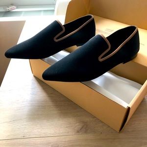 Vivaia Black Flats